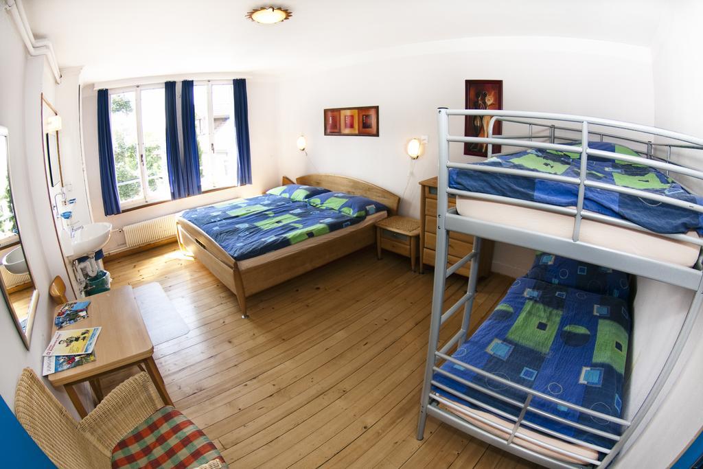 Happy Inn Lodge Ιντερλάκεν Δωμάτιο φωτογραφία