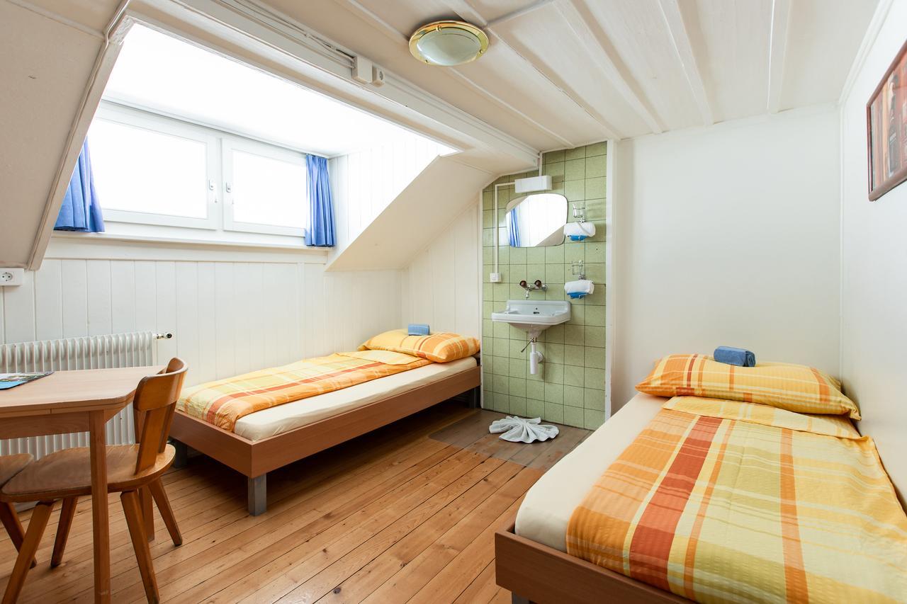 Happy Inn Lodge Ιντερλάκεν Εξωτερικό φωτογραφία